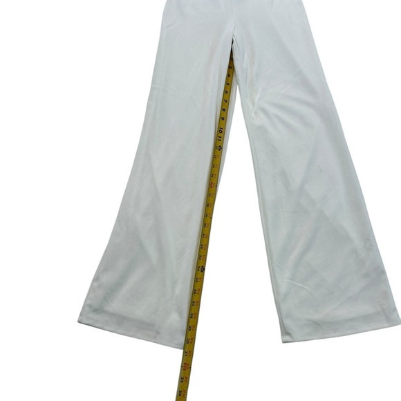 Lulu's Luxe Position White Ruffled Wide-Leg Jumpsuit Size XS NWT - Picture 13 of 17